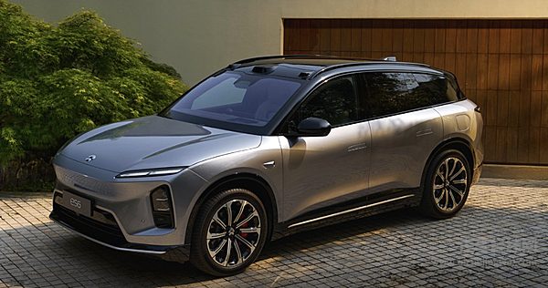 35万级高端电动SUV横评：蔚来ES6与智己LS7谁更值得买？