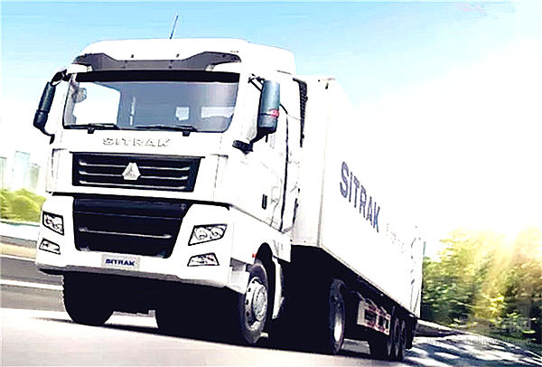 各类车型应有尽有  中国重汽济南商用车2017车型抢先看