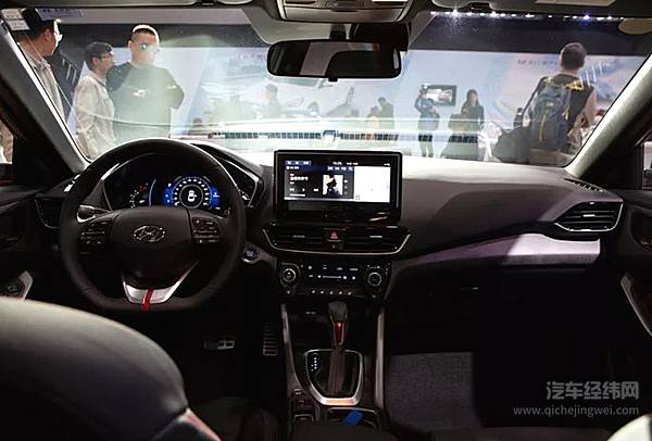 12万能买到的最帅的车！全球十佳发动机，性能吊打思域