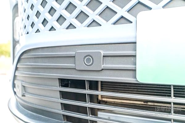 奶爸的“带娃神器”！依维柯聚星 EV：让全家出行幸福感拉满