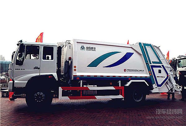 2017中国重汽推出5款斯太尔车型