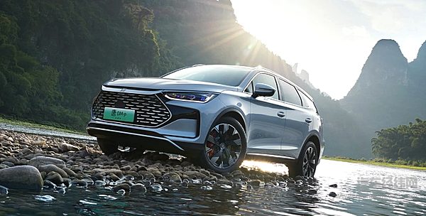 同样的四驱不一样的性价比 星途瑶光C-DM将撼动比亚迪唐DM-P的地位？