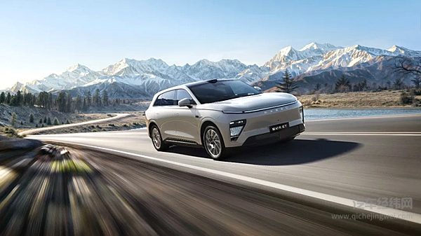 星途助力2025芜湖马拉松 以“敢超越”共绘文体旅融合新图景