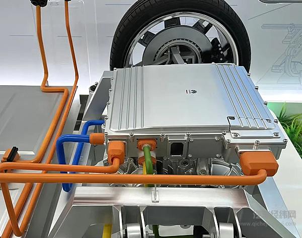 华为的多合一电驱系统