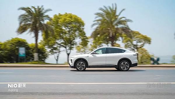 EC7试驾开启 一起抢先领略优雅瞬间