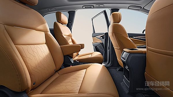 入门级燃油MPV二选一 传祺M6与大通G50哪一款更实用？