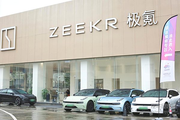 新能源淘汰赛开始 谁是传统厂商中的“蔚小理”？