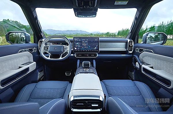 20万元混动越野方盒子 捷途山海T2四驱版能否挑战哈弗猛龙？