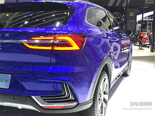 荣威MARVEL X值不值30万？