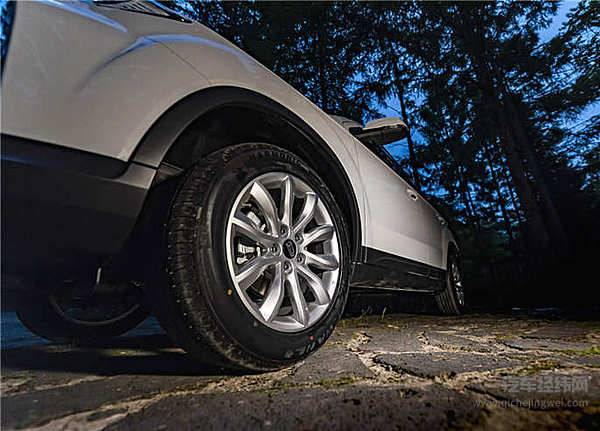 全面开花 一汽奔腾T33入局小型SUV市场！