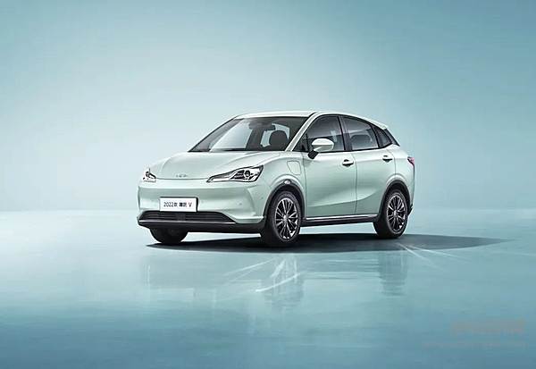 3600台发运出海 哪吒汽车成新势力单批次出海冠军