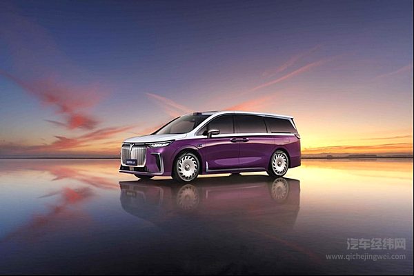 岚图梦想家山河亮相上海车展 全域智能+极致安全定义四座豪华MPV新标准