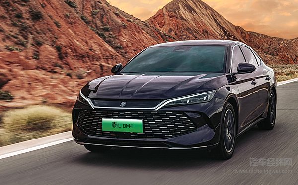 国产新能源轿车对决 小鹏MONA M03靠什么与秦L竞争？