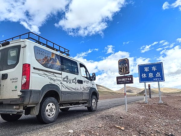 山哥：烂路难行？不存在的 欧霸·山海干的就是烂路！