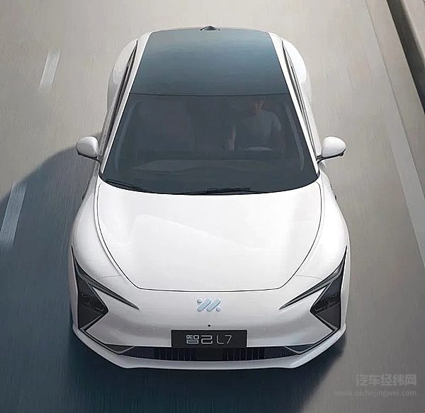 阿维塔12增程版开启预售 比智己L7强在哪里？