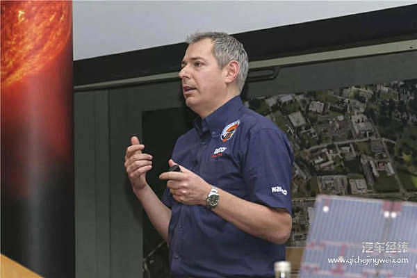 人类在追求陆地极速的路上，要画一个逗号了