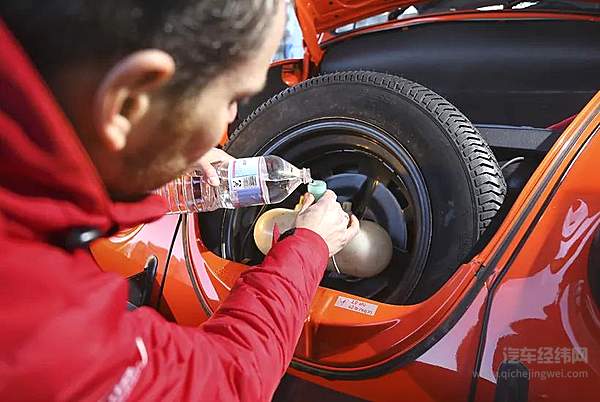 还在为它停产感到遗憾？ 50岁高龄的它老当益壮