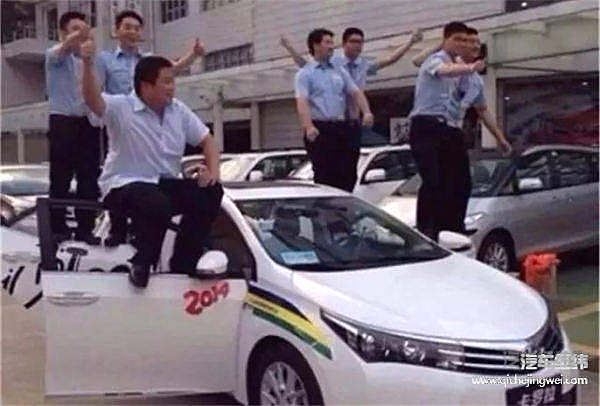 砸坏就送车？为了证明质量好，车企做过哪些蠢事？