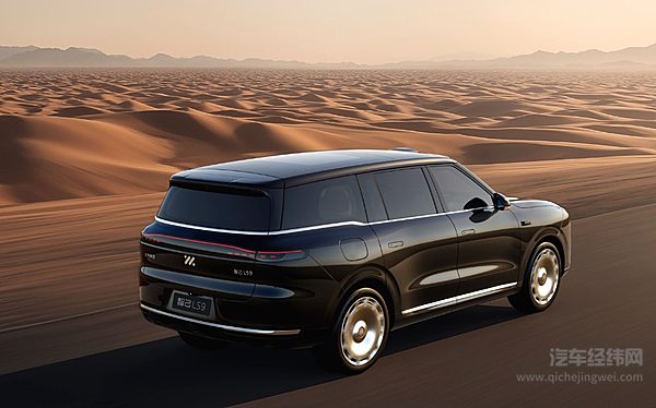 40万级大型SUV对决 智己LS9与岚图泰山谁更强？