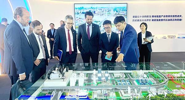 未势能源与巴西多家政企机构签署氢能合作备忘录