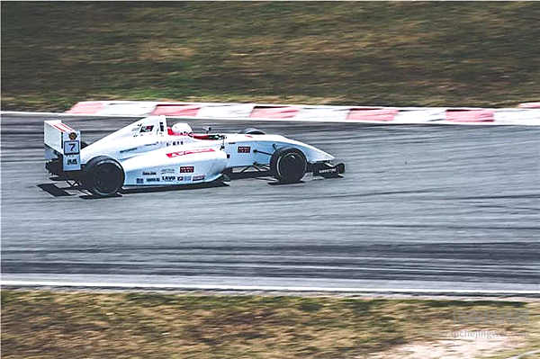 中国方程式大奖赛车队大起底！