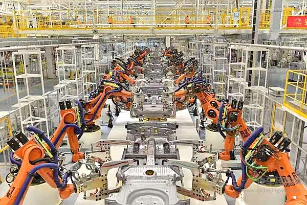 助力领跑新时代！ 广汽传祺旗舰车型护航2021全国两会