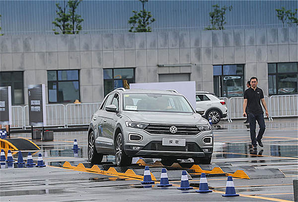 可盐可甜的一汽-大众T-ROC新“玩法”6到飞起！