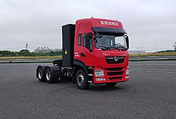 东风商用车东风天龙KL 复合版 520kw 6X4 纯电动重卡牵引车 (苏州绿控手自一体变速箱)(DFH4250DBEV8)600kwh