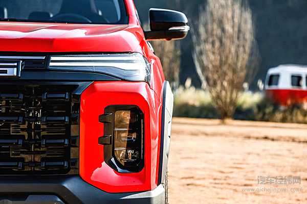 “老钱风”的越野硬派皮卡 上汽大通星际H给你答案