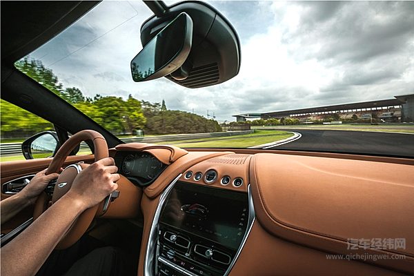 并购领域的大玩家 吉利增持阿斯顿·马丁股份的目的是什么？