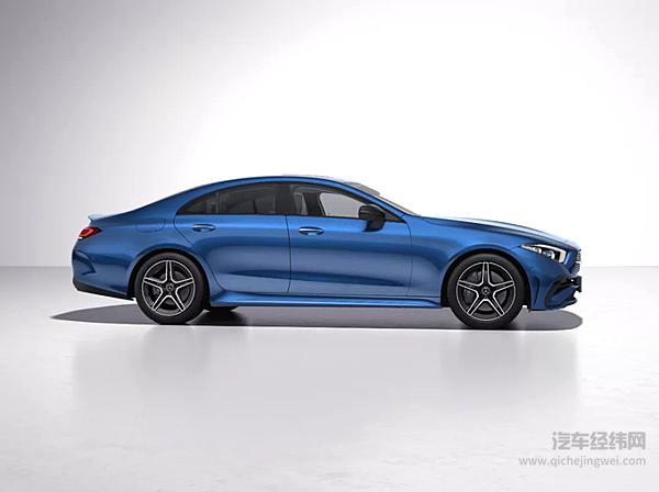 2022款奔驰CLS上市 老对手奥迪A7L紧随来袭