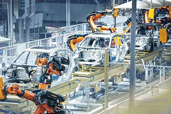 吉利、沃尔沃达成合并方案 将有哪些大动作？