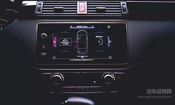 汽车中控屏进化史：从边缘走向核心