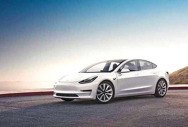 埃隆马斯克宣布卸任后 一波三折的特斯拉产能风波再受质疑