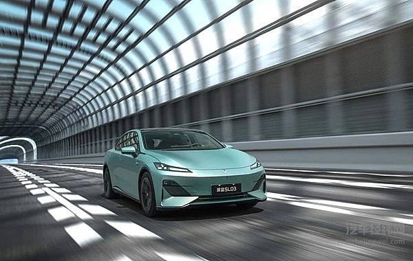 11.98万起售 小鹏MONA M03与深蓝SL03谁更具性价比？