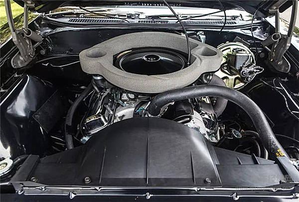 比车展都好看的经典车拉力赛 这些美国老爷车已集结！