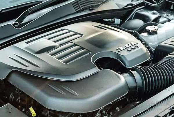 发动机技术哪家强？ 获奖最多的居然不是本田或宝马？