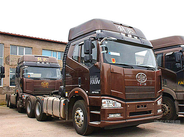 解放新J6初体验：从“芯”升级 大有不同