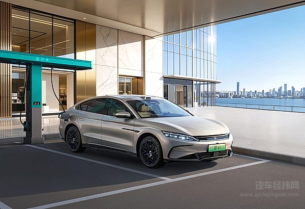 比亚迪全球海拔最高闪充站落地珠峰 2026年剑指2万座补能网络