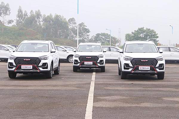 中国重汽·VGV U75PLUS重庆发车 零百加速仅需8秒