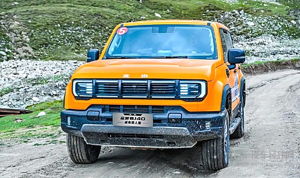 国产硬派越野 坦克300和北汽BJ40该选谁？