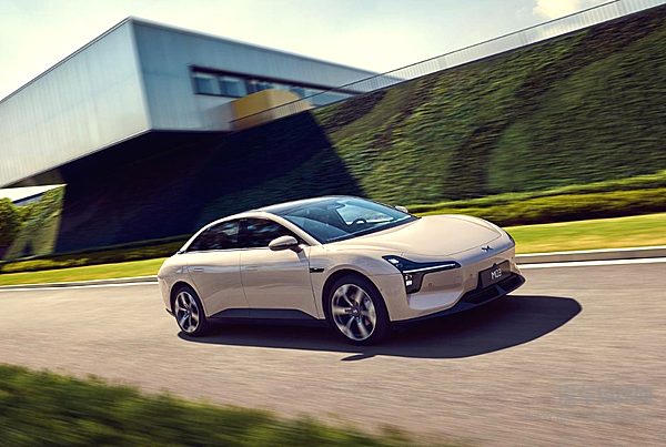 十年后只剩下7家主流品牌 何小鹏语出惊人的底气何来？