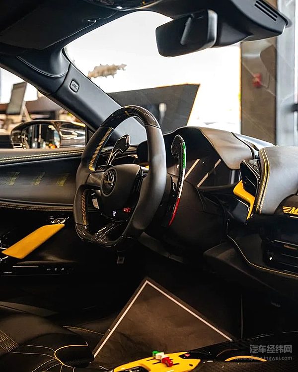 法拉利SF90MANSORY定制版