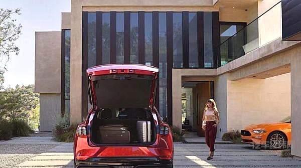 正面迎战Model Y 福特Mustang Mach-E不简单！