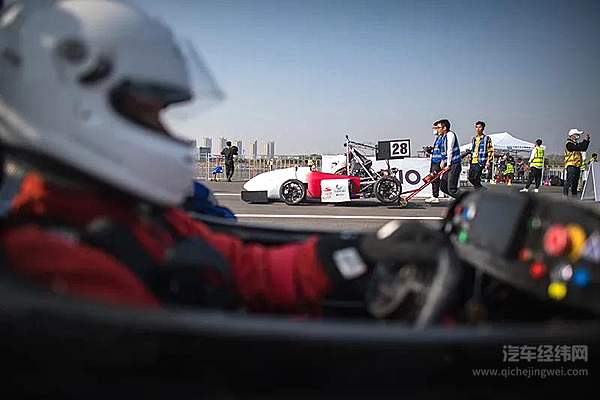 中国需要赛车 更需要这批年轻人！