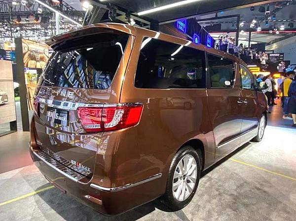 自主MPV冲击高端化 江淮瑞风L6 MAX能否打破“大面包”的刻板印象？