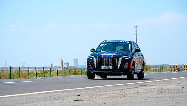 三战三捷 一汽红旗HS3无惧挑战 纵横2023CCPC！