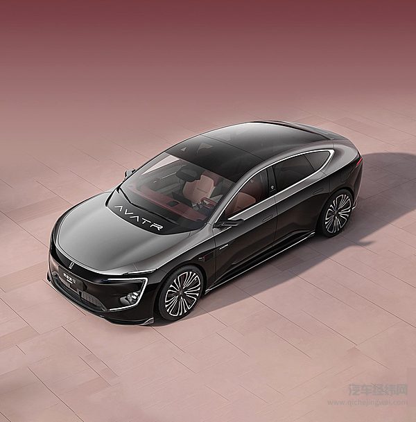 30万级纯电车型二选一 智界S7与阿维塔12谁的含华量更高？