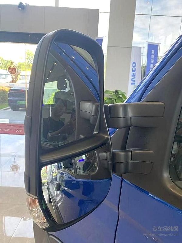 年中大促 依价到位！依维柯火力全开 售价8.99万元起