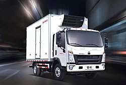 中國重汽輕卡統(tǒng)帥 200馬力 4X2 國六冷藏車